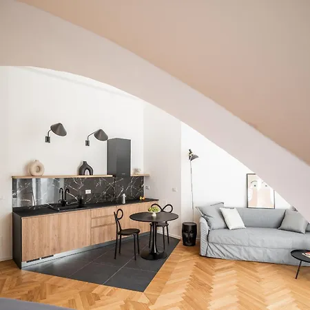 Dom1872 Apartament
